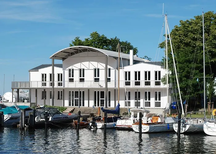 Seaside Marina