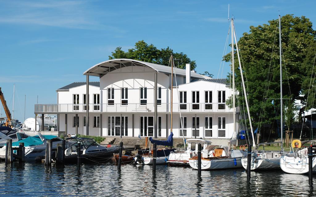 Apartment Seaside Marina *